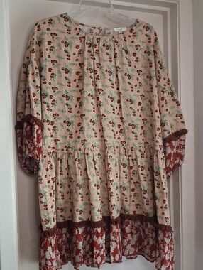 easel Beige Floral Mini Dress with Rust Trim
